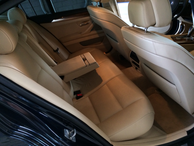 2011 BMW 5-Series XLS AWD 4 WD