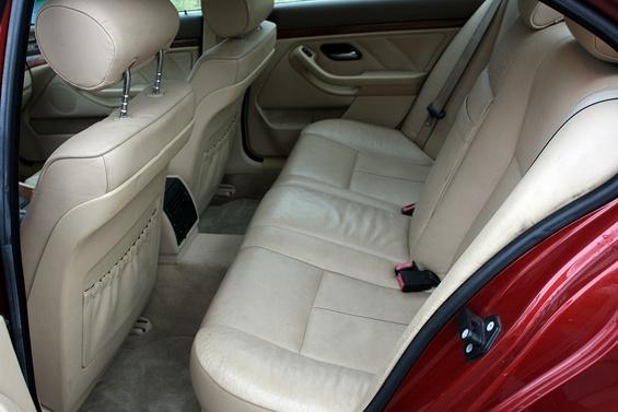 1999 BMW 528i Unknown