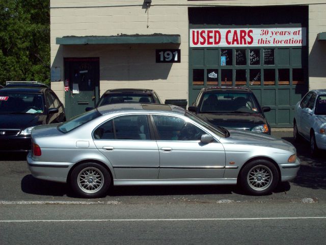 2000 BMW 5 series LS Flex Fuel 4x4 This Is One Of Our Best Bargains