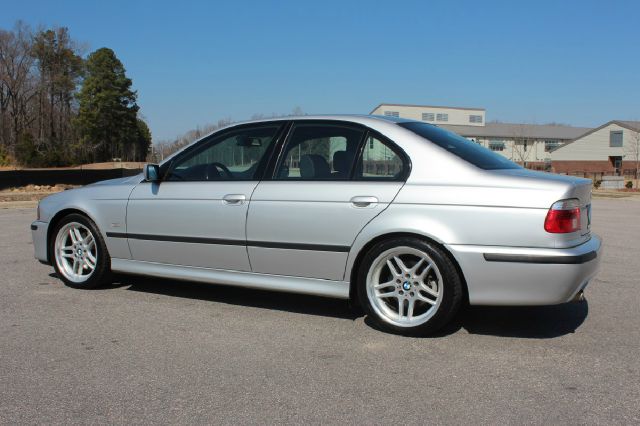 2003 BMW 5 series 3.0 Quattro 6 Speed W/ Leather