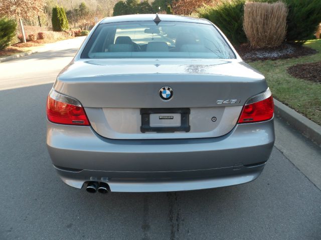 2004 BMW 5 series QUAD CAB SLT Laramie