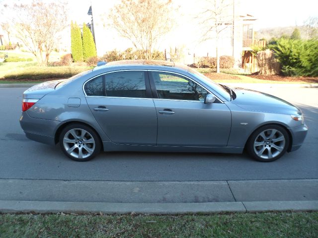 2004 BMW 5 series QUAD CAB SLT Laramie