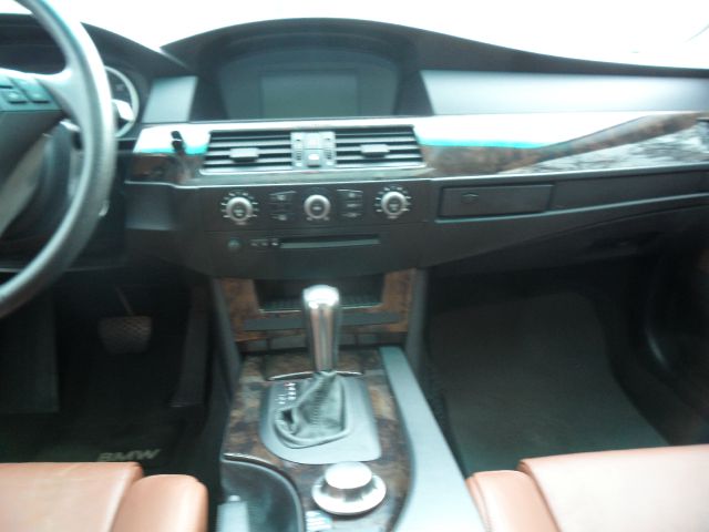 2005 BMW 5 series Luxury Premier
