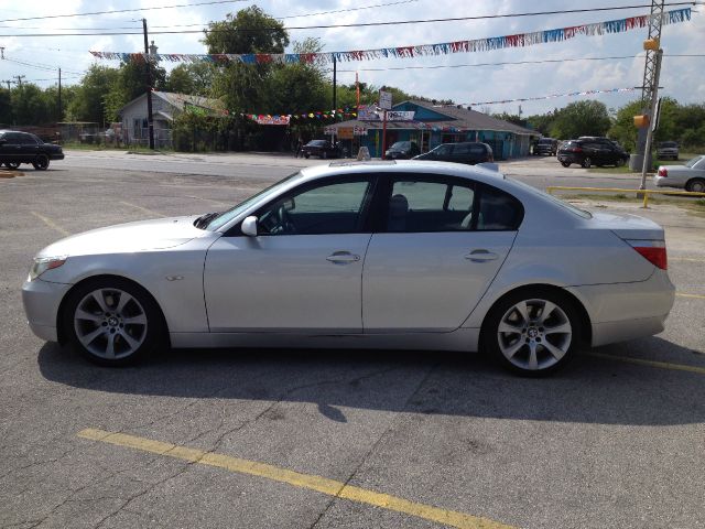 2005 BMW 5 series QUAD CAB SLT Laramie