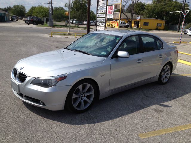 2005 BMW 5 series QUAD CAB SLT Laramie