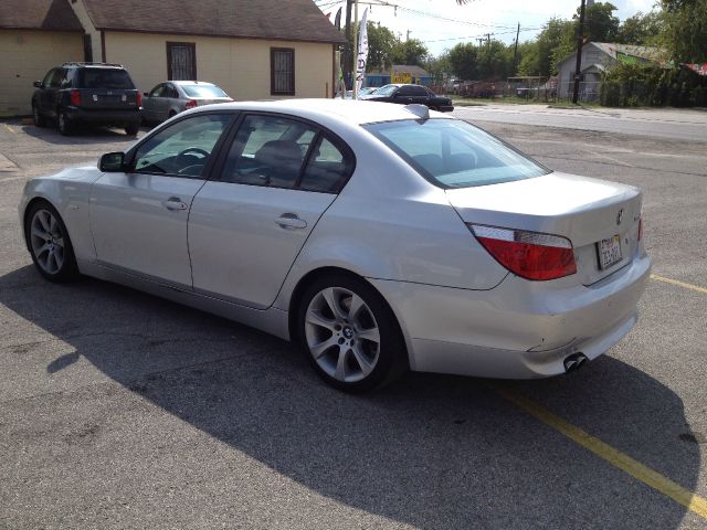 2005 BMW 5 series QUAD CAB SLT Laramie