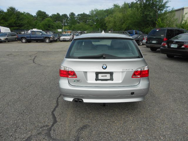 2006 BMW 5 series T6 AWD Leather Moonroof Navigation