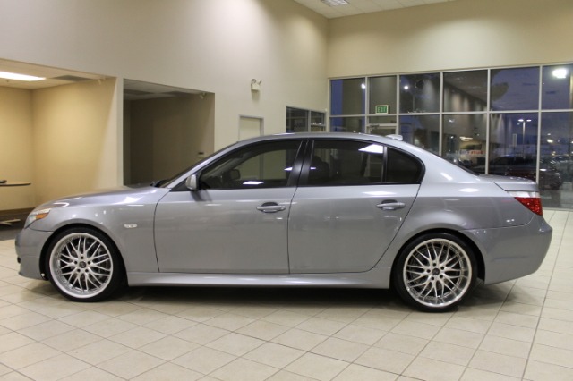 2006 BMW 5 series LS REAR Wheel Drive