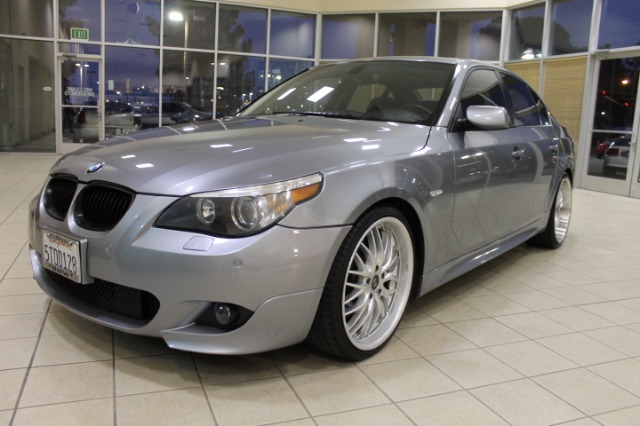 2006 BMW 5 series LS REAR Wheel Drive