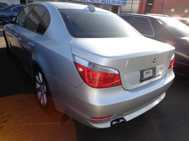 2006 BMW 5 series Luxury Premier
