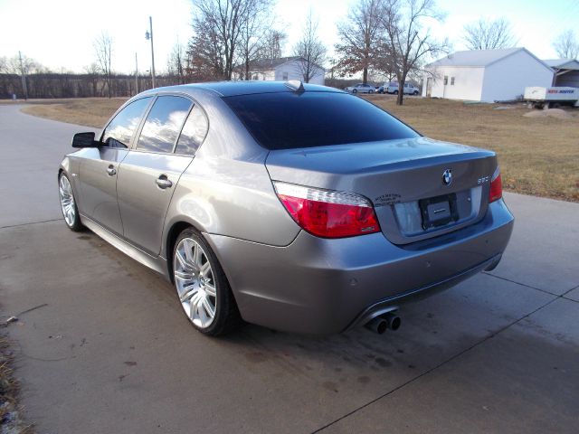 2008 BMW 5 series Luxury Premier