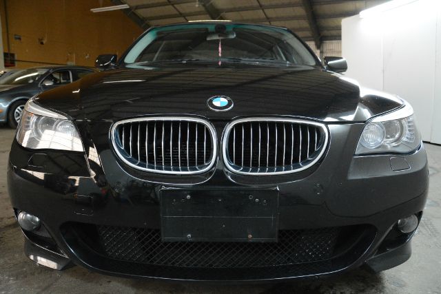2008 BMW 5 series Luxury Premier
