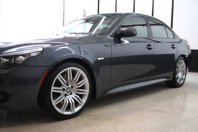 2008 BMW 5 series Luxury Premier