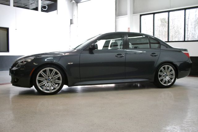 2008 BMW 5 series Luxury Premier