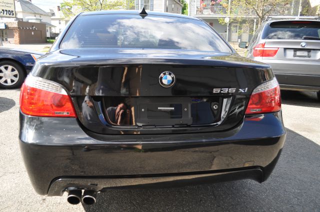 2008 BMW 5 series 29