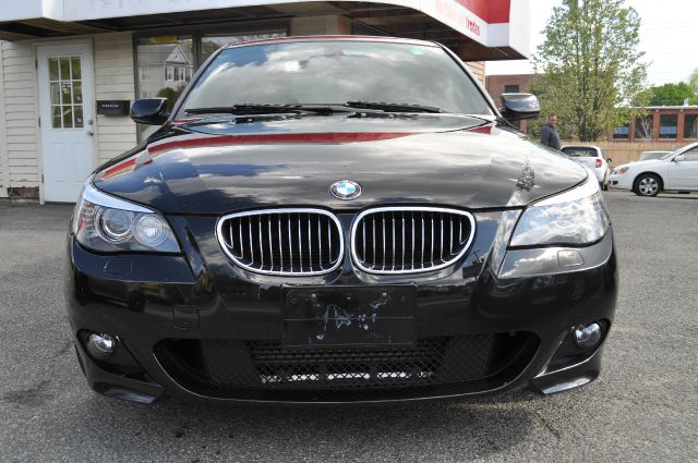 2008 BMW 5 series 29
