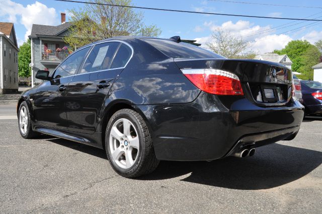 2008 BMW 5 series 29