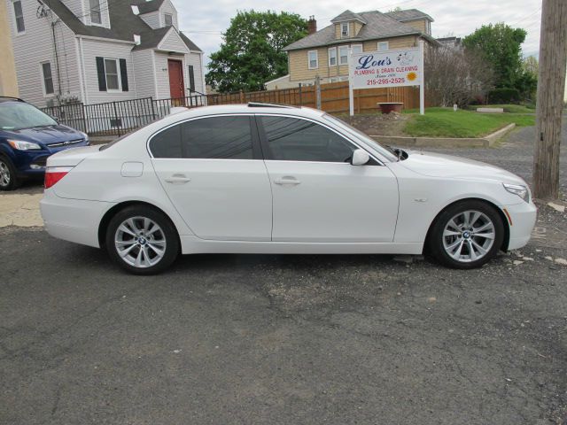 2009 BMW 5 series XLS AWD 4 WD