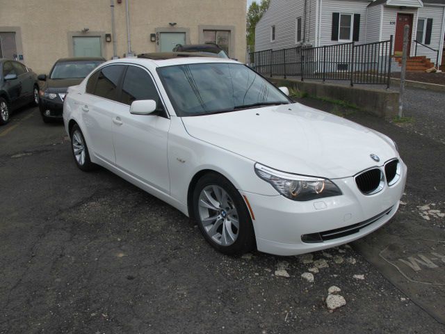 2009 BMW 5 series XLS AWD 4 WD