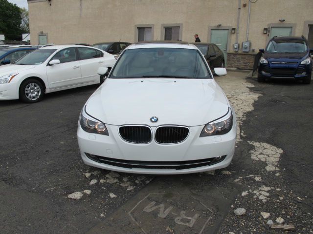 2009 BMW 5 series XLS AWD 4 WD