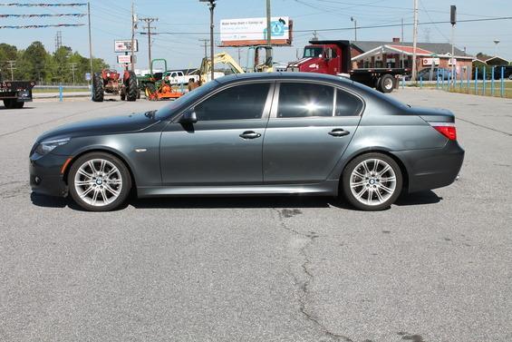 2010 BMW 5 series LS Flex Fuel 4x4 This Is One Of Our Best Bargains