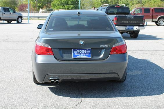 2010 BMW 5 series LS Flex Fuel 4x4 This Is One Of Our Best Bargains