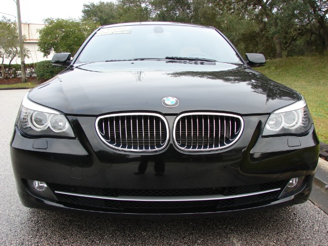 2010 BMW 5 series F-15