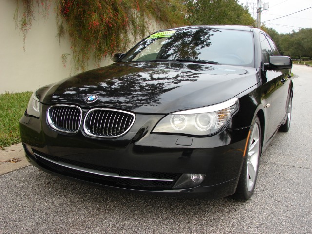 2010 BMW 5 series F-15
