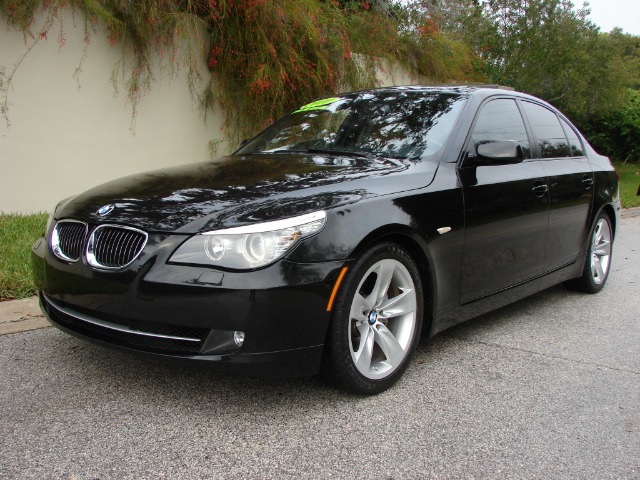 2010 BMW 5 series F-15