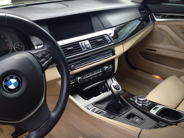 2011 BMW 5 series Luxury Premier