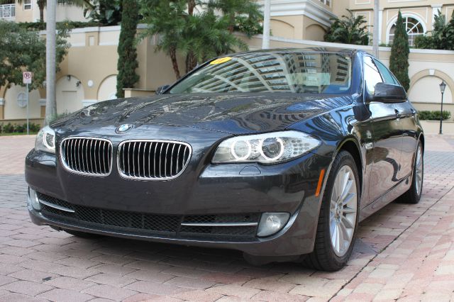 2011 BMW 5 series XLS AWD 4 WD