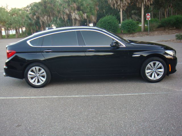 2011 BMW 5 series 3.2L Prestige S-line Quattro