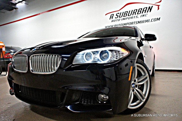 2011 BMW 5 series Base W/technology Package (A5)