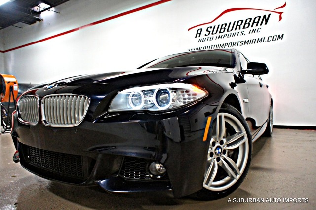 2011 BMW 5 series Base W/technology Package (A5)