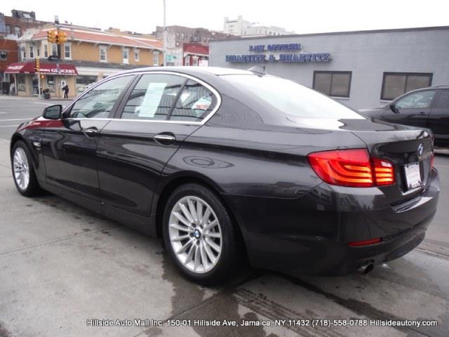 2011 BMW 5 series Se/fullyloaded
