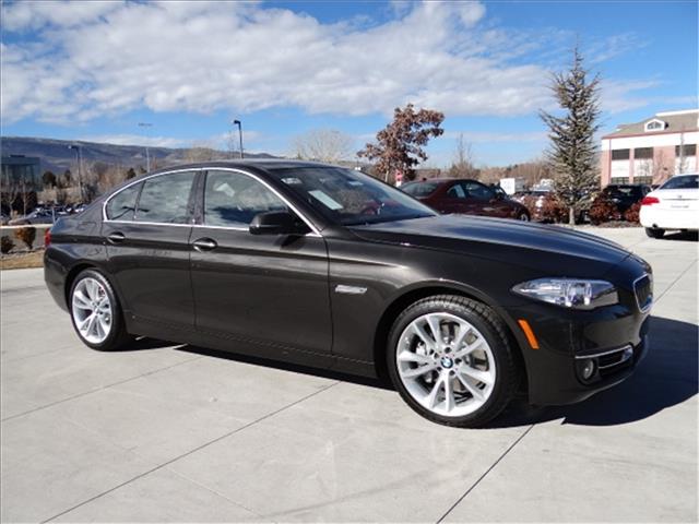 2014 BMW 5 series Se/fullyloaded