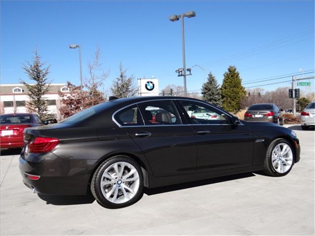 2014 BMW 5 series Se/fullyloaded