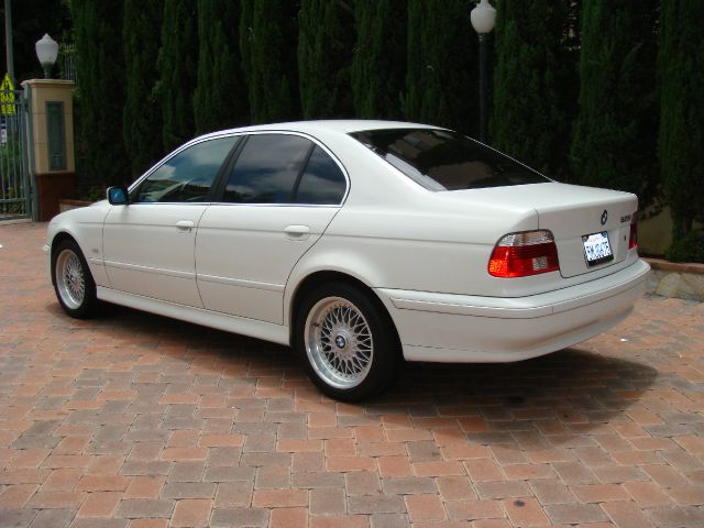 2002 BMW 5 series I6 Turbo