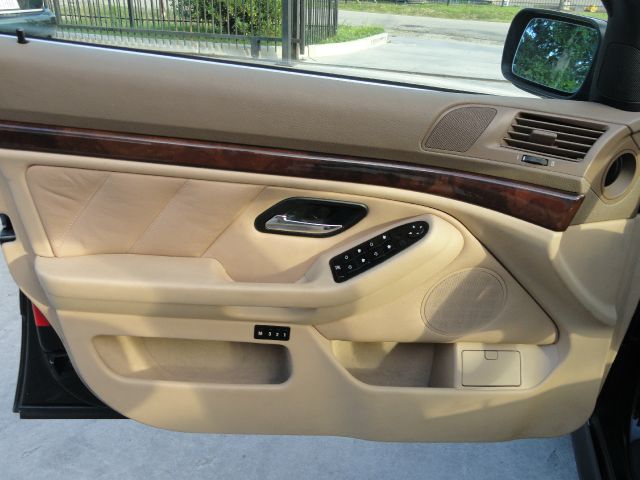 2003 BMW 5 series Supercab 145 XLT 4WD