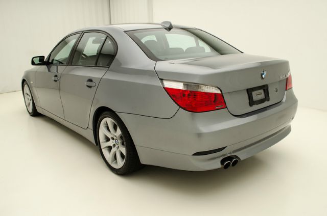 2004 BMW 5 series 4 AWD Sedan