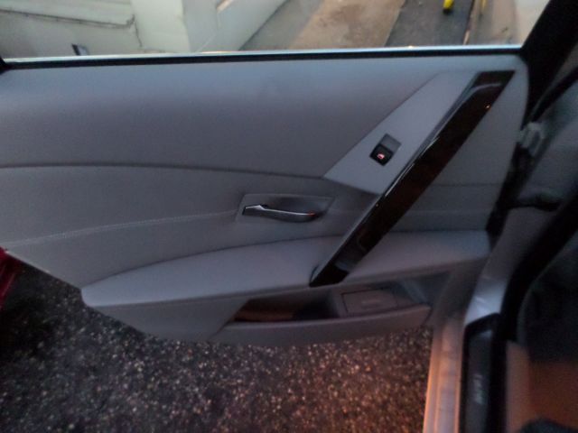 2004 BMW 5 series QUAD CAB SLT Laramie