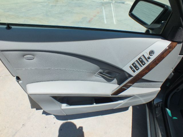 2004 BMW 5 series Luxury Premier