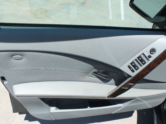 2004 BMW 5 series Luxury Premier