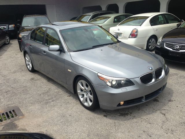 2004 BMW 5 series QUAD CAB SLT Laramie