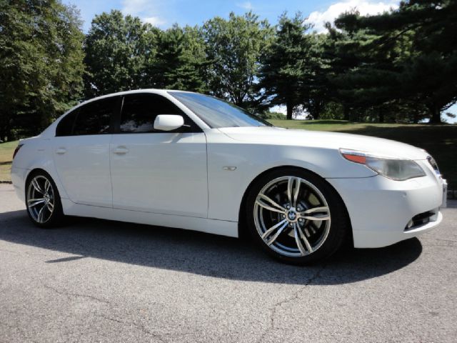 2005 BMW 5 series QUAD CAB SLT Laramie