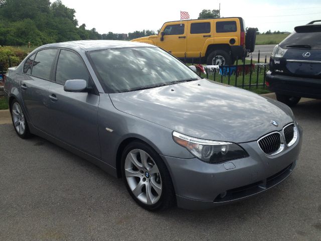 2005 BMW 5 series QUAD CAB SLT Laramie