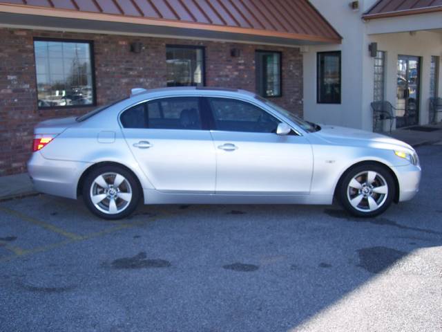 2005 BMW 5 series I6 Turbo