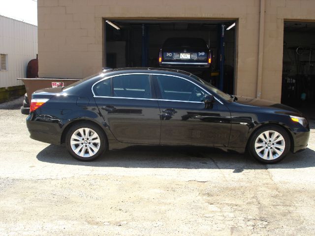 2005 BMW 5 series QUAD CAB SLT Laramie