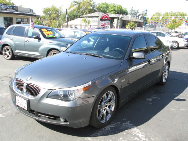 2005 BMW 5 series QUAD CAB SLT Laramie
