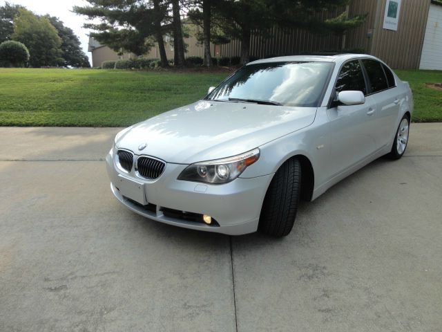 2005 BMW 5 series QUAD CAB SLT Laramie